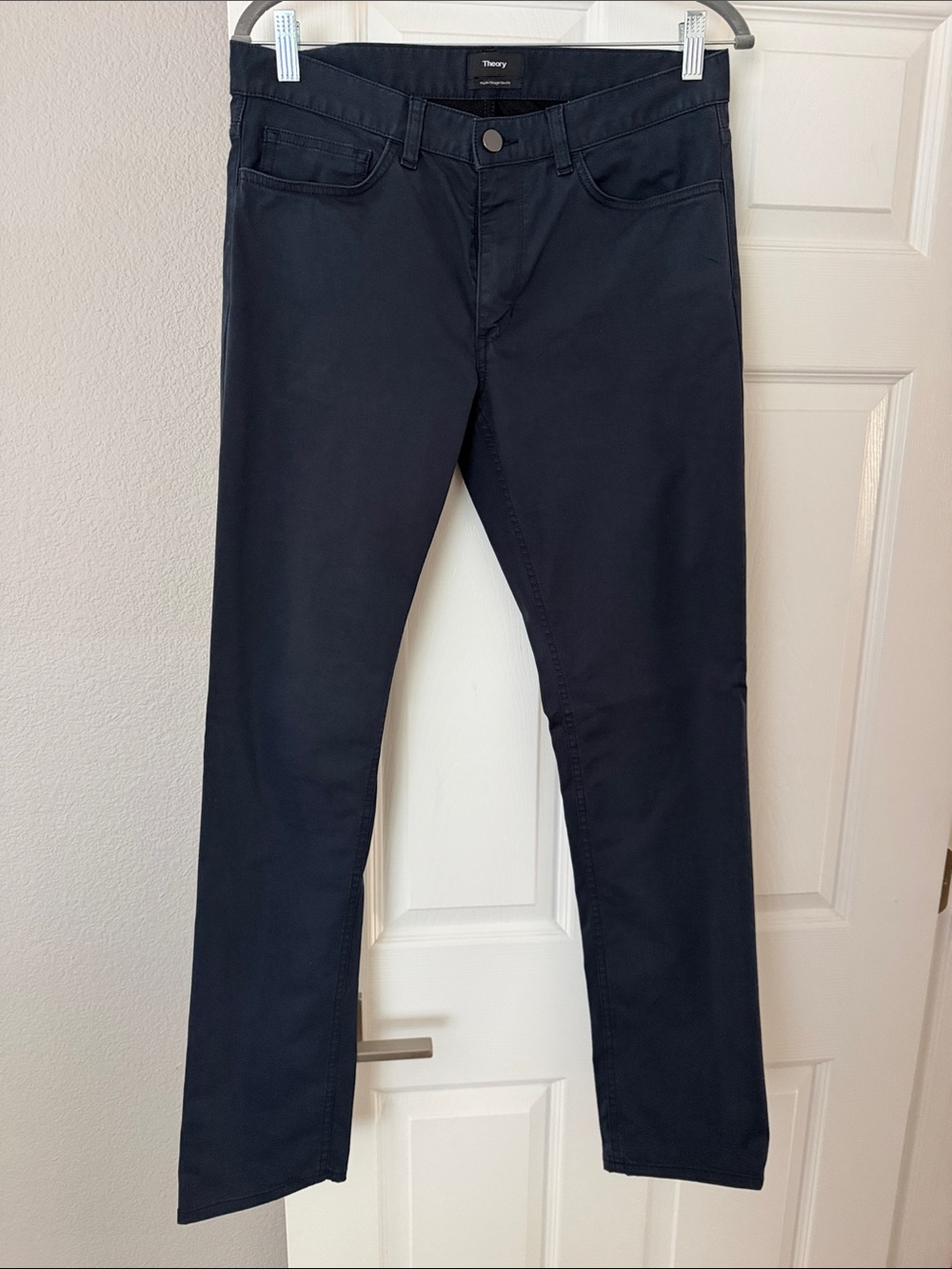 Theory Men Slim Jeans in Dark Navy “Haydin”